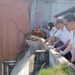 SIDAK - Komisi B DPRD Kota Malang saat melakukan sidak ke lokasi pagar tembok sisi barat lantai tiga Pasar Besar Malang yang ambrol, Rabu (2/7/2025).