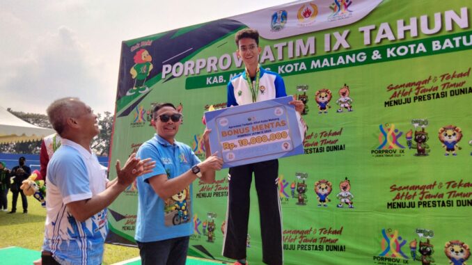 Farid Radvan, atlet Cabor atletik raih emas di Porprov Jatim IX, Wali Kota Malang berikan bonus Rp 10 Juta, Kamis (3/7/2025).