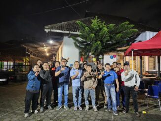 Kalapas Kelas 1 Malang, Teguh Pamuji dan Kepala BNN Kota Malang bersama awak media, Senin malam, 7 Juli 2025.