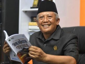 Ketua Fraksi PKS, Asmualik. (istimewa).