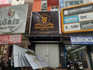Toko Miras yang Dipromosikan King Abdi Ditindak Pemkot Malang, Kamis 17 Juli 2025.