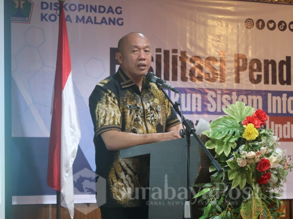 Kepala Diskopindag Kota Malang, Eko Sri Yuliadi memberikan sambutan dalam kegiatan Bimtek. (Sumber Diskominfo).