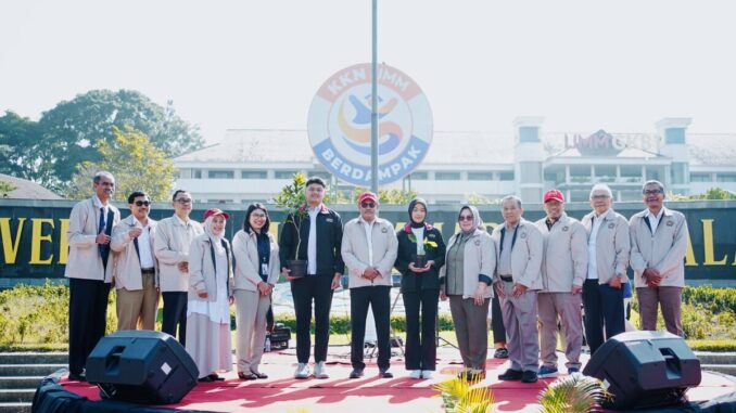 WhatsApp Image 2025-07-21 at 11.58.27 Rektor UMM Berangkatkan Lebih dari 3.000 Mahasiswa KKN Berdampak, Fokus pada Ketahanan Pangan, Senin 21 Juli 2025. (ist).