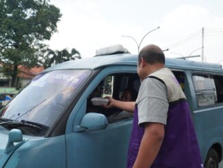 Jum’at Berkah, BMM Bagikan Ribuan Paket Makanan Untuk Dhuafa