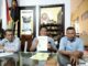 Sumardhan, SH, MH bersama tim dari Firma Hukum Edan Law saat menggelar konferensi pers terkait terbitnya SK AHU dan langkah hukum, Rabu (30/7/2025).
