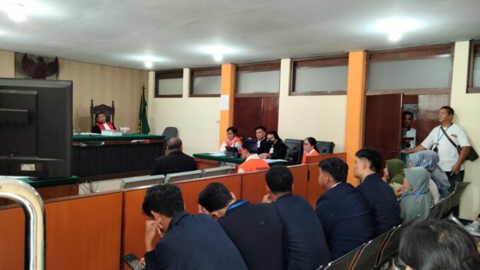 Sidang lanjutan dugaan TPPO dengan tiga terdakwa yang digelar di ruang Garuda PN Kelas 1A Malang, Senin (4/8/2025).