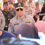 Irwasum Polri, Komjen Pol. Prof. Dr. Dedi Prasetyo, meninjau langsung kegiatan bazar murah bahan pokok yang digelar di Desa Rembun, Kecamatan Dampit, Kabupaten Malang, Rabu 6 Agustus 2025. (istimewa).