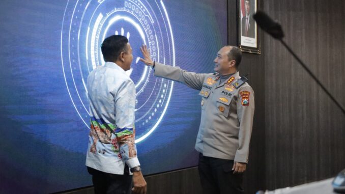 Polresta Malang Kota Luncurkan Jogo Ngalam Presisi Berbasis WhatsApp untuk Meningkatkan Keamanan dan Kenyamanan Warga, Kamis (7/8/2025).