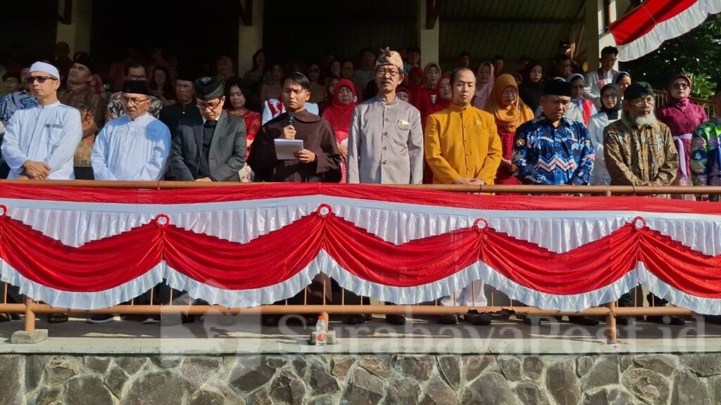 Perayaan proklamasi kemerdekaan Indonesia dengan semangat toleransi merupakan salah satu kegiatan penting di Kelurahan Sadar Kerukunan Karangbesuki