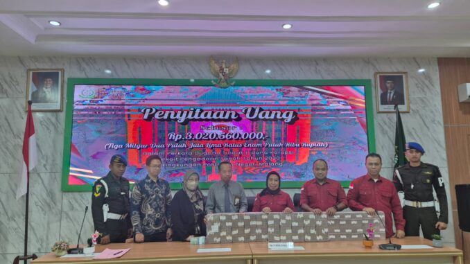 Kejati Jatim Sita Rp3 Miliar Lebih dan 3 Bidang Tanah dalam Kasus Korupsi Pengadaan Tanah di Polinema, Rabu 20 Agustus 2025. (Dok. Kejari).