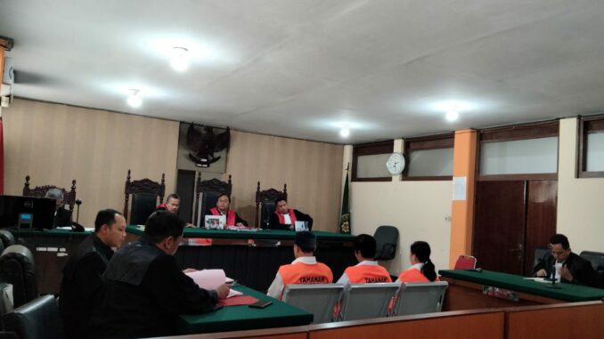 WhatsApp Image 2025-08-25 at 20.04.48 JPU Kejari Kota Malang Tuntut Tiga Terdakwa Kasus Penempatan Ilegal CPMI 5-6 Tahun Penjara, Senin (25/8/2025).