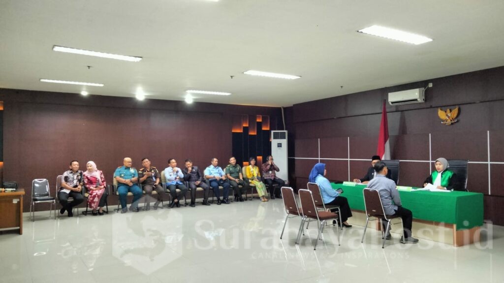 Sidang perwalian khusus untuk anak-anak terlantar di Kota Malang.