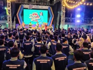 Yudisium UIBU yang Berbeda: Musik, Joget, dan Kebahagiaan di Malam Penuh Harapan, Jumat 29 Agustus 2025 malam.