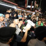 Aksi Bela Affan di Malang Berujung Anarkis: Polisi dan TNI Berusaha Redam Situasi, Jumat 29 Agustus 2025 malam. (ist).