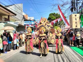 Pawai Budaya Nusantara Mojolangu: Wujud Nyata Kebersamaan dan Kreativitas Warga, Minggu 31 Agustus 2025.