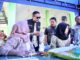 Anggota DPRD Kota Malang, Ginanjar Yoni Wardoyo bersama Walikota Wahyu Hidayat saat memantau gerakan pangan murah di Tunggul Wulung, Minggu (7/9/2025).