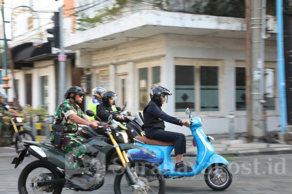 Walikota Wahyu Hidayat bersama Forkopimda hari ini melakukan patroli untuk menciptakan kondusifitas. (Sumber Prokompim).
