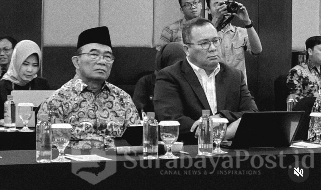 Kenangan Prof. Muhadjir Effendy bersama almarhum Arif Budimanta. (Sumber Humas UMM).