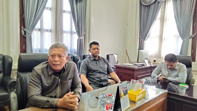 Anggota DPRD Kota Malang, saat menyampaikan kritik terhadap regulasi BPJS Kesehatan yang dinilai merugikan pasien, Kamis (11/9/2025).
