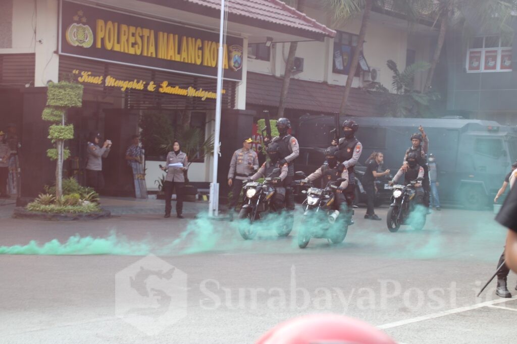 Simulasi Sispam Mako melibatkan sekitar 500 personel kepolisian dari berbagai fungsi, pada Jumat (12/9/2025).