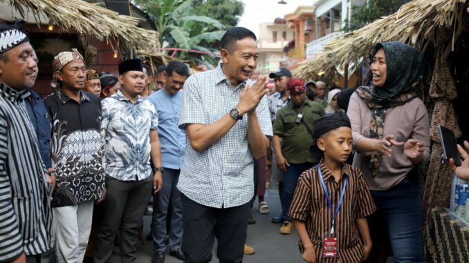 Wali Kota Malang Wahyu Hidayat: Pawai Budaya Masyarakat sebagai Ruang Merawat Kearifan Lokal dan Kreatifitas. (Sumber Prokompim).