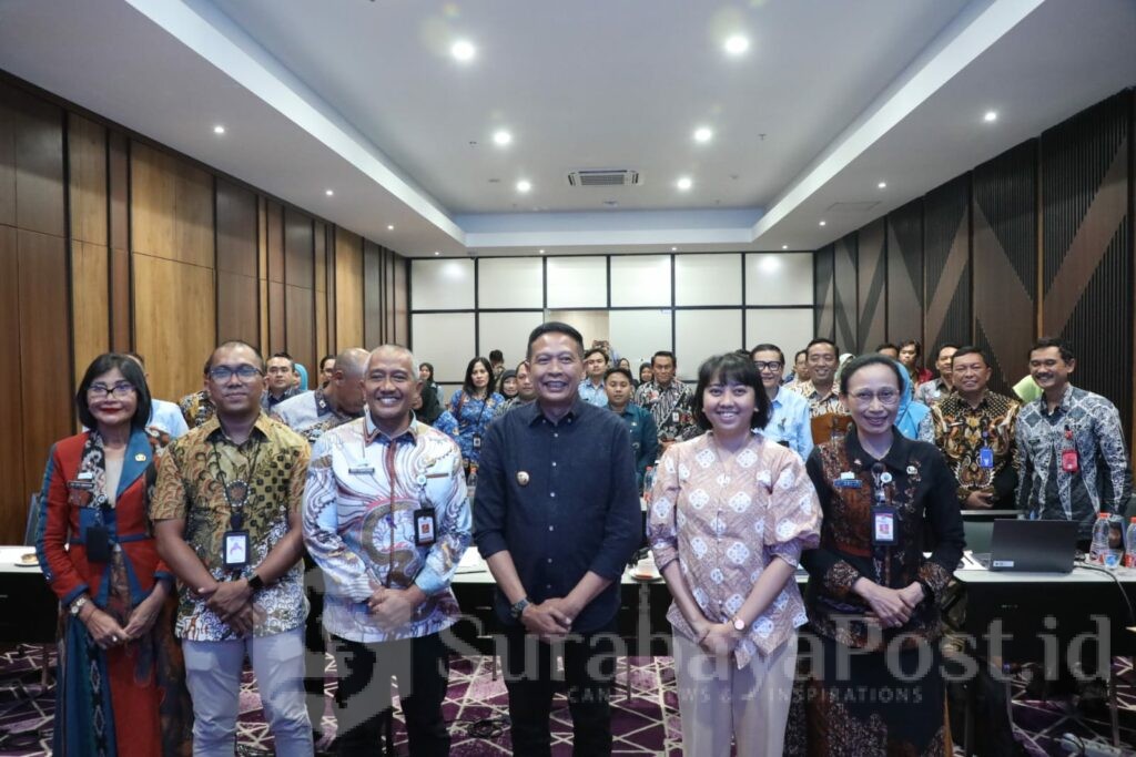 Pose bersama