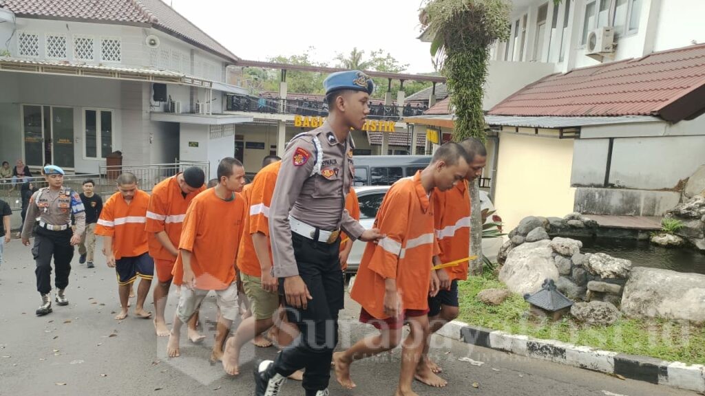 17 tersangka perusakan saat unjuk rasa dikeler petugas