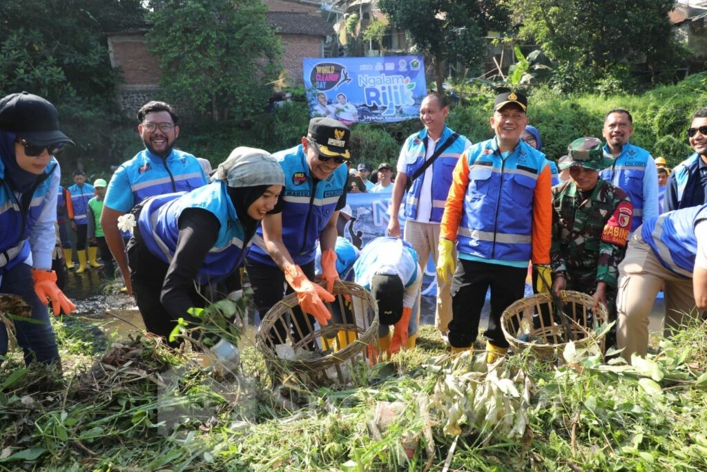 Peringati World Clean Up Day 2025; Walikota Wahyu Terus Perkuat Program Ngalam Rijik. (Sumber Prokompim).