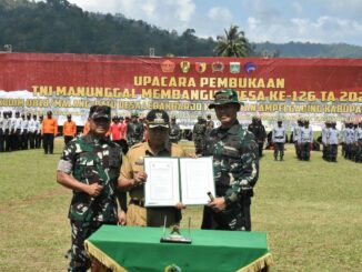 Dandim 0818/Malang - Batu Tandatangani Naskah TMMD ke 126 Bersama Bupati Malang, Rabu 8 Oktober 2025. (ist).