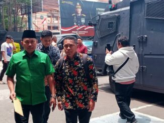 Moh Zakki, kuasa hukum Sahara mendatangi Polresta Malang Kota untuk melaporkan Yai Mim atas dugaan pelecehan seksual, Rabu (8/10/2025) siang.