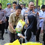 Dukung Ketahanan Pangan,  Polresta Malang Kota Tanam Jagung dan Bakti Kesehatan Gratis Hingga Gelar Pasar Beras Murah. (istimewa).