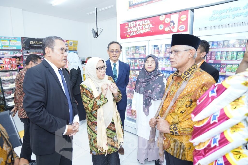 Haedar Nashir Resmikan MentariMu Mart di UMM, Langkah Strategis Muhammadiyah dalam Mengembangkan Ekonomi Berbasis Nilai, Kamis 16 Oktober 2025. (ist).