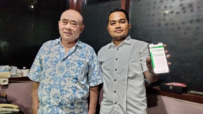 WhatsApp Image 2025-10-20 at 19.57.26 MINTA HUKUM DITEGAKKAN: Otje Suwandito dan Wildan Arif, SH, selaku penasihat hukumnya meminta majelis hakim PN Kepanjen menolak penahanan kota yang diajukan terdakwa VA.