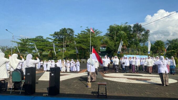 RA Al Barokah Gelar Rangkaian Hari Santri 2025 di SAE Lapas Kelas I Malang, Wujud Pemasyarakatan PASTI Bermanfaat untuk Masyarakat. (istimewa).
