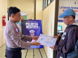 Satlantas Polres Batu meluncurkan program "Polantas Menyapa" di Kantor Bersama Samsat Kota Batu, Senin, 27 Oktober 2025. (istimewa).