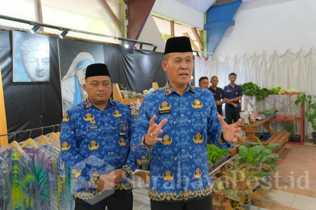 Kepala Kanwil Direktorat Jenderal Pemasyarakatan Jawa Timur, Kadiyono bersama Kalapas Kelas I Malang, Teguh Pamuji. (Sumber L'SIMA).