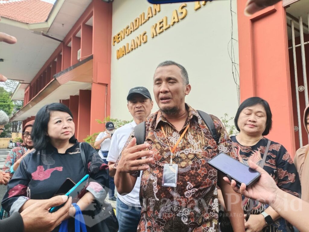 Kuasa hukum puluhan user apartemen MCP, Janu Wiyanto, SH saat ditemui awak media di PN Malang Kelas 1A.
