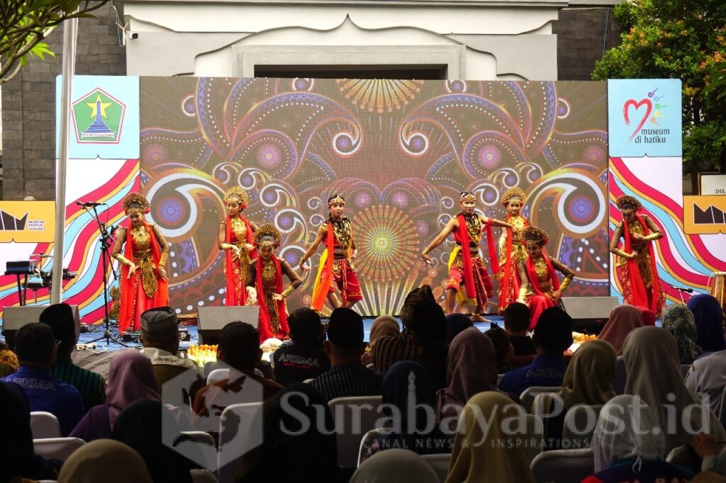 Tampilan penari menyemarakkan Museum Festive Vaganza 2025 di Museum Mpu Purwa