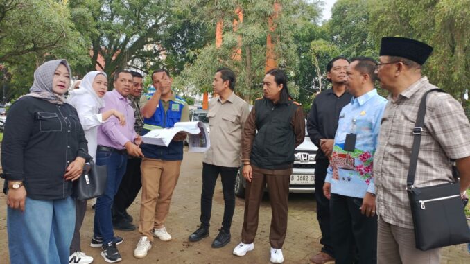 Komisi C DPRD Kota Malang Sidak Revitalisasi Alun-Alun Merdeka, Progres Dinilai Positif, Kamis (20/11/2025).