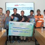 PJT I dan CSEAS Perkuat Mitigasi Sampah Sungai Brantas. (Foto: Humas PJT I).