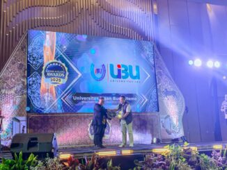 UIBU Raih Penghargaan Kampus Paling Inovatif dan Berdampak di Ajang Radar Awards 2025, Rabu 26 November 2025 malam. (Foto: Humas UIBU).