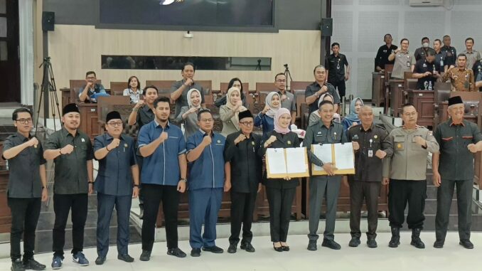 DPRD Kota Malang Setujui Ranperda APBD 2026, Kamis (27/11/2025).