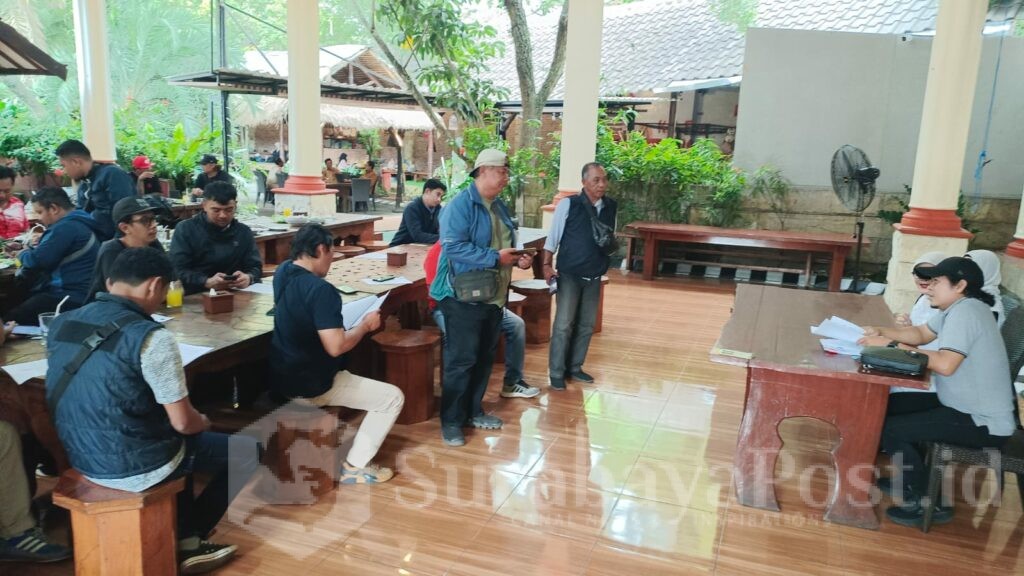 Helly, SH, MH kuasa hukum Tatik Suwartiatun saat menggelar konferensi pers terkait kemenangannya di praperadilan