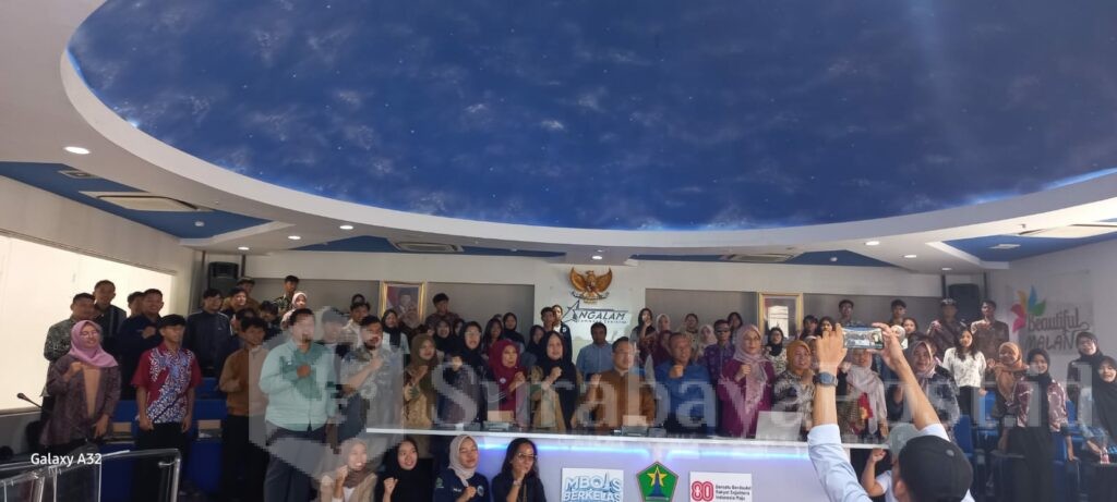 LPA Kota Malang bekerjasama dengan Disporapar Kota Malang menggelar Sosialisasi Pencegahan Perkawinan Usia Remaja, Sabtu 29 November 2025. (ist).