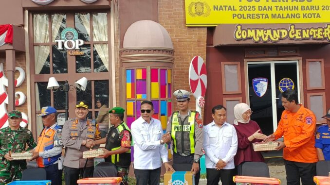 Wali Kota Malang Tinjau Kesiapan Pos Pelayanan Natal dan Tahun Baru 2025, Pastikan Aman dan Nyaman