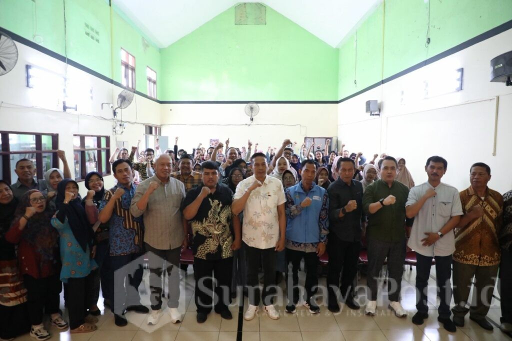 Resmikan Koperasi Kelurahan Merah Putih Bunulrejo, Wali Kota Wahyu Dorong Kolaborasi dengan Program Nasional. (Sumber Prokompim).