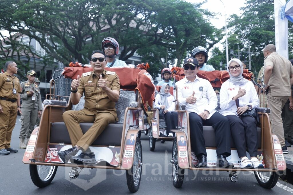 200 Becak Listrik dari Presiden RI Diserahkan ke Kota Malang, Dukung Pemberdayaan Masyarakat dan Wisata. (Sumber Prokompim).