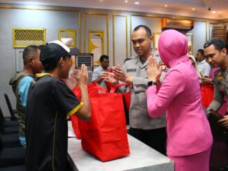 Kapolresta Malang Kota, Kombes Pol Putu Kholis Aryana Tegaskan Komitmen Pendampingan Keluarga Korban Kanjuruhan.