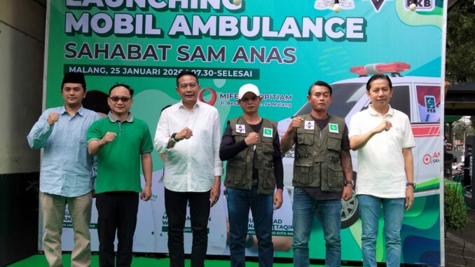 Anggota DPRD Kota Malang, Anas Muttaqin Luncurkan Mobil Ambulans Sahabat Sam Anas, Wujud Pelayanan Kesehatan bagi Masyarakat, Minggu (25/1/2026).