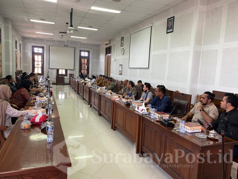 DPRD Kota Malang Hearing Bersama Odette Buffet Lounge & Dining Terkait Kericuhan Tahun Baru, Senin (6/1/2026).